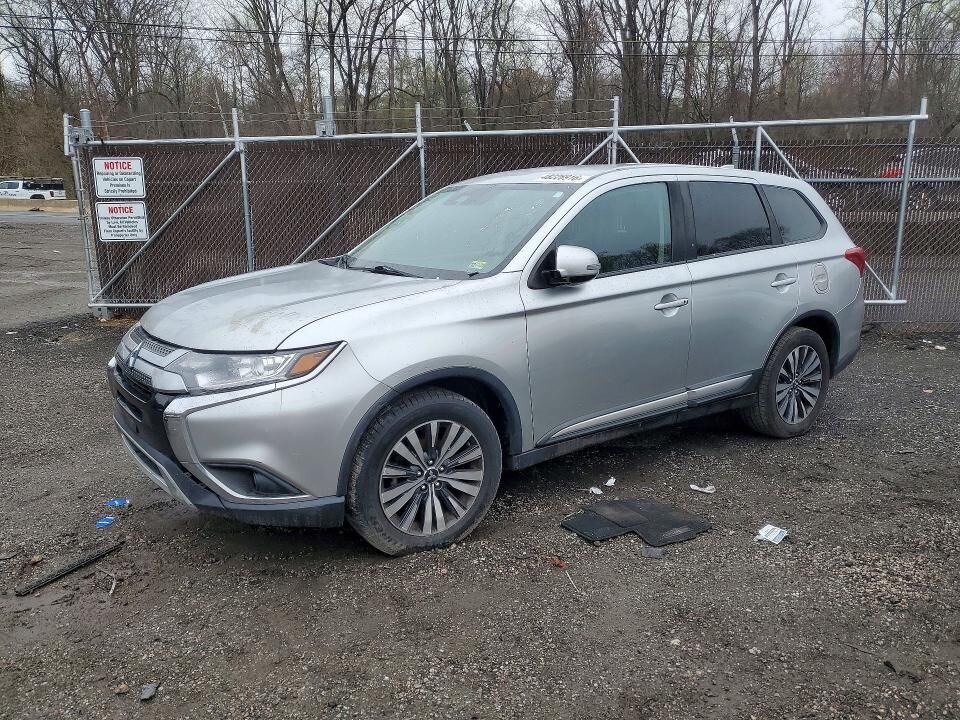 2020 MITSUBISHI Outlander