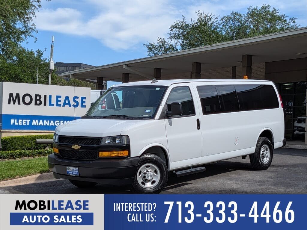 2023 CHEVROLET Express