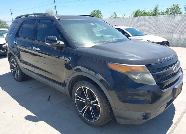 2013 FORD Explorer