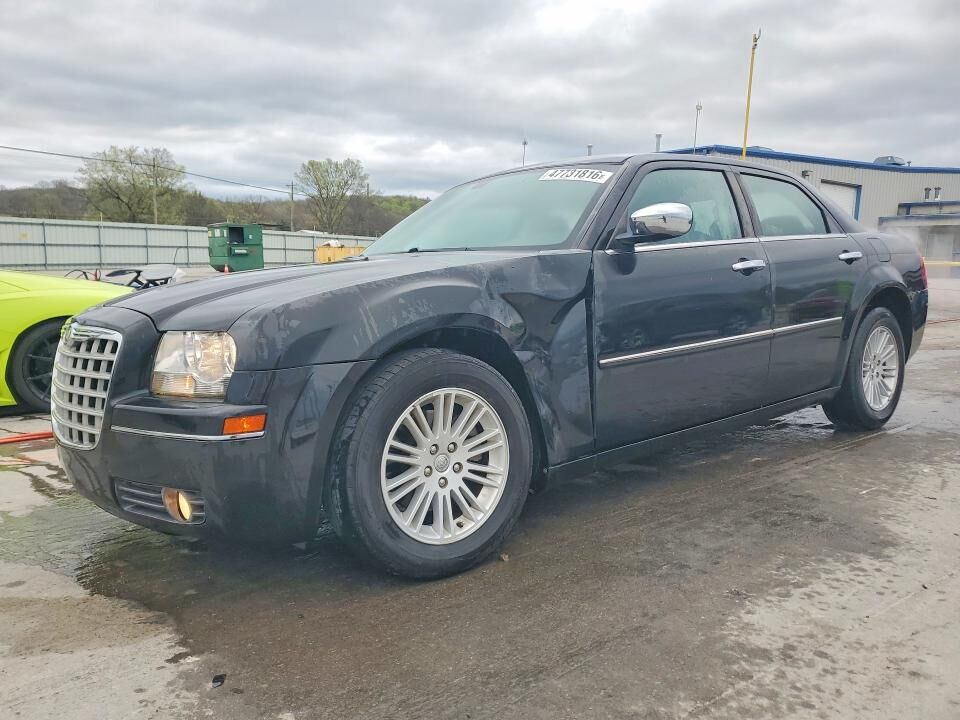 2010 CHRYSLER 300