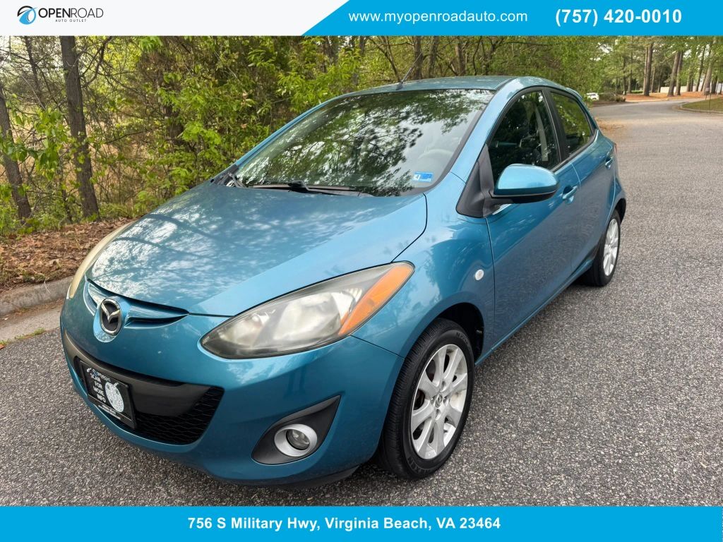 2011 MAZDA Mazda2