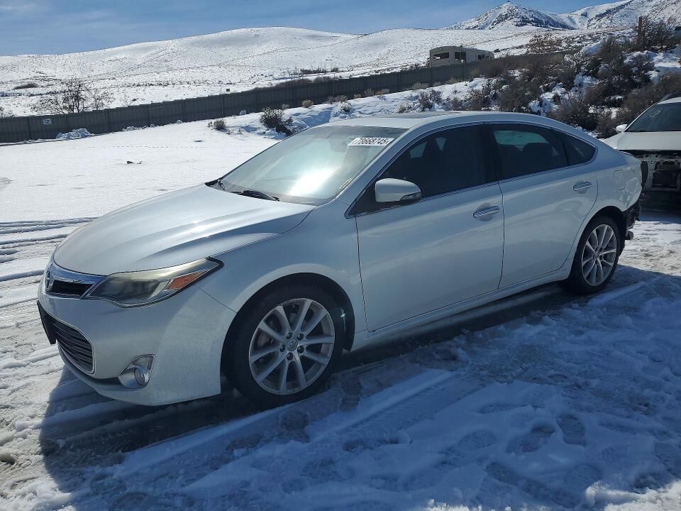 2014 TOYOTA Avalon