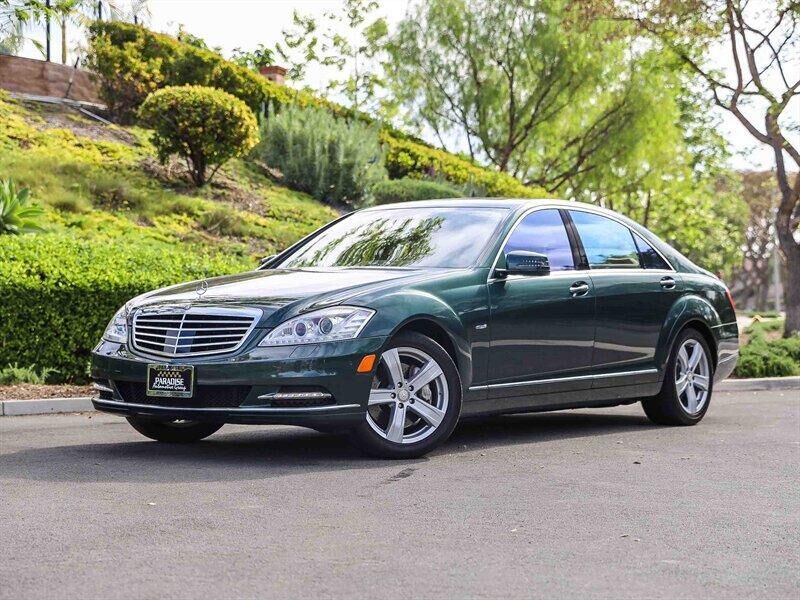 2012 MERCEDES-BENZ S-Class