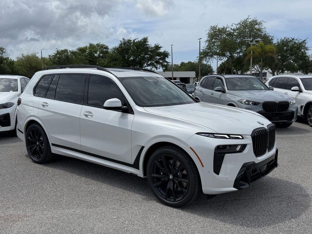 2026 BMW X7