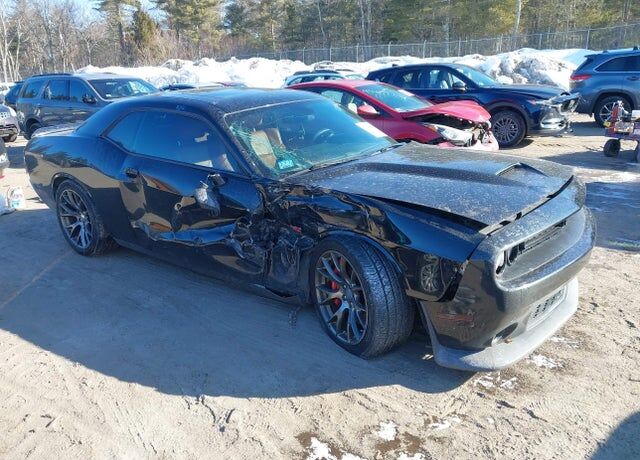 2016 DODGE Challenger