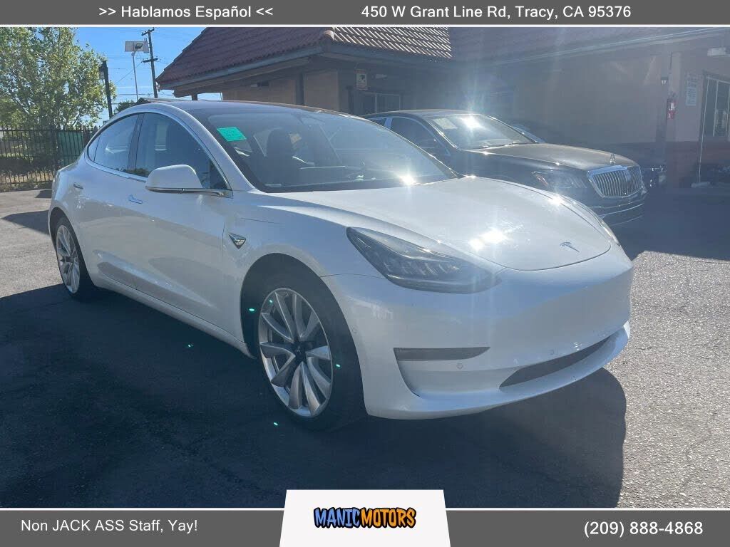 2017 TESLA Model 3