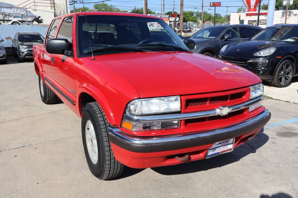 2002 CHEVROLET S-10 Pickup