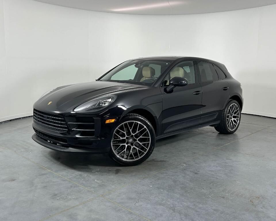 2020 PORSCHE Macan