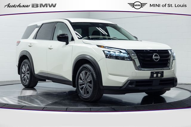 2024 NISSAN Pathfinder