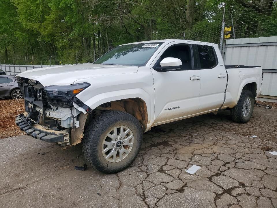2024 TOYOTA Tacoma
