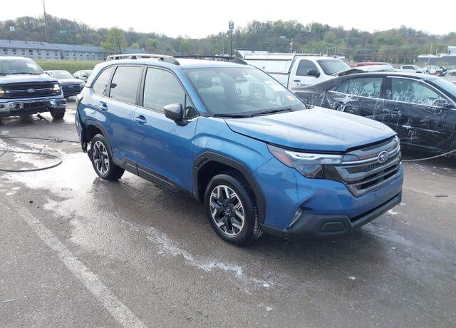 2025 SUBARU Forester