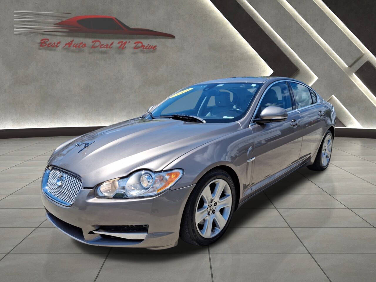 2010 JAGUAR XF