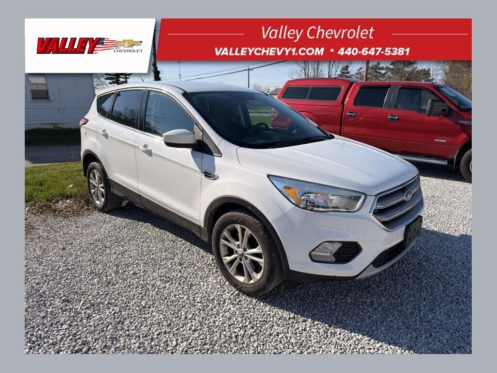 2017 FORD Escape