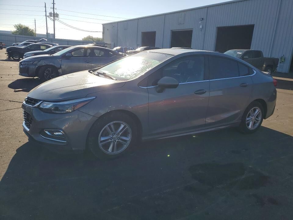 2017 CHEVROLET Cruze