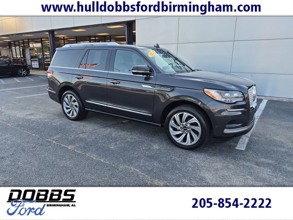 2023 LINCOLN Navigator