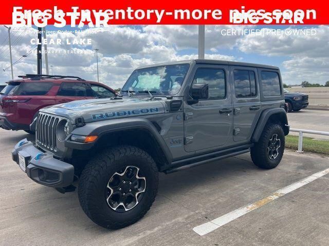 2022 JEEP Wrangler