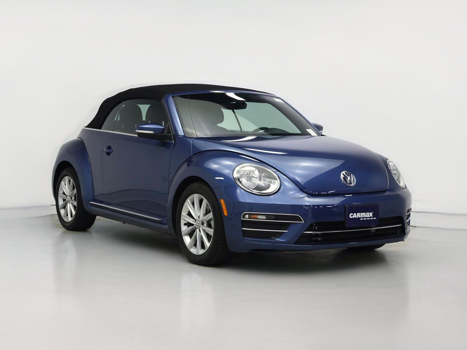 2019 VOLKSWAGEN Beetle