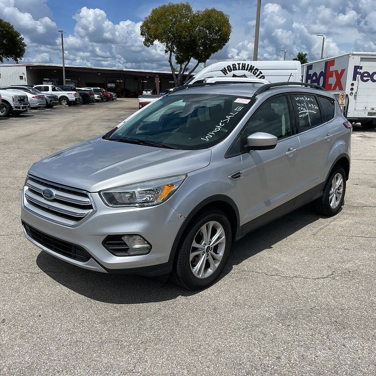 2018 FORD Escape