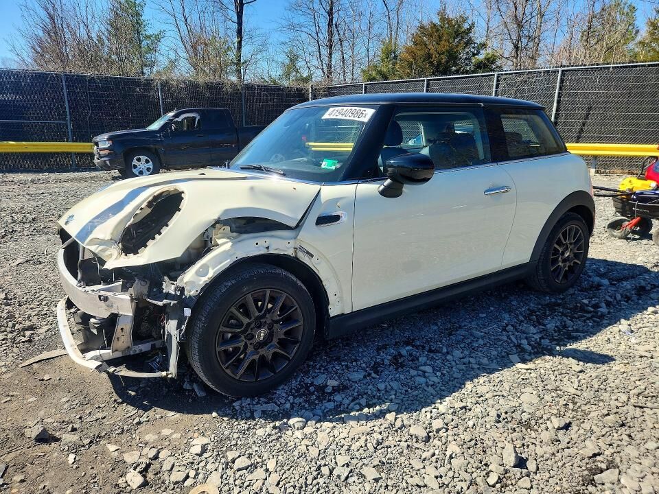 2021 MINI Cooper