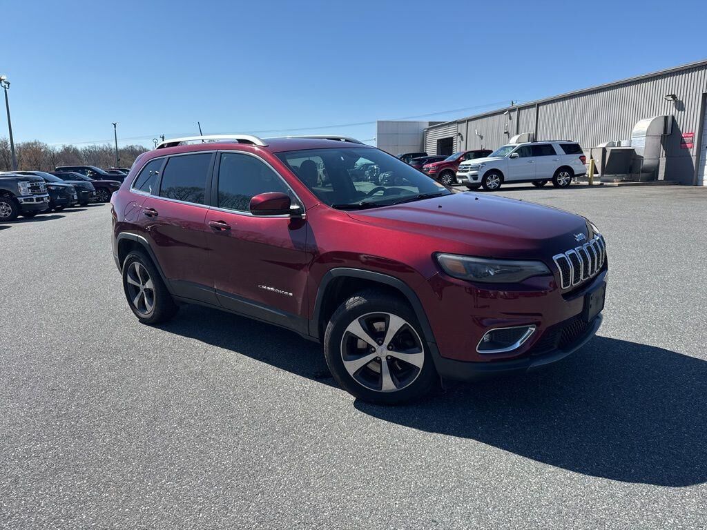 2019 JEEP Cherokee