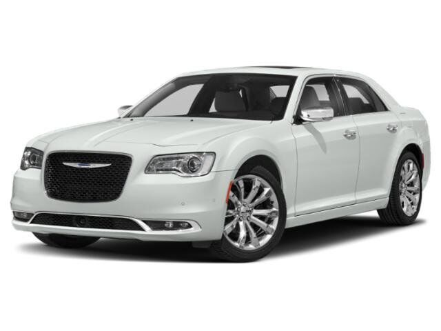 2019 CHRYSLER 300