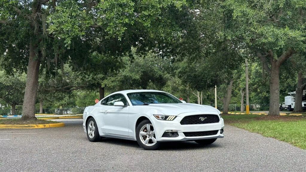 2015 FORD Mustang