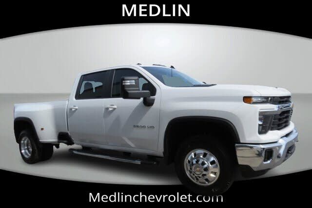 2026 CHEVROLET Silverado HD