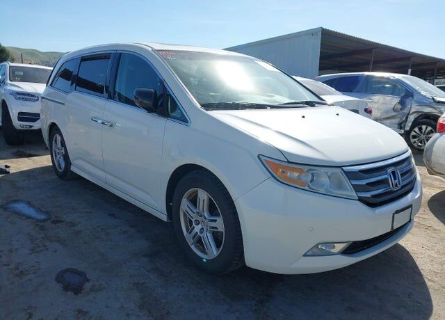 2012 HONDA Odyssey