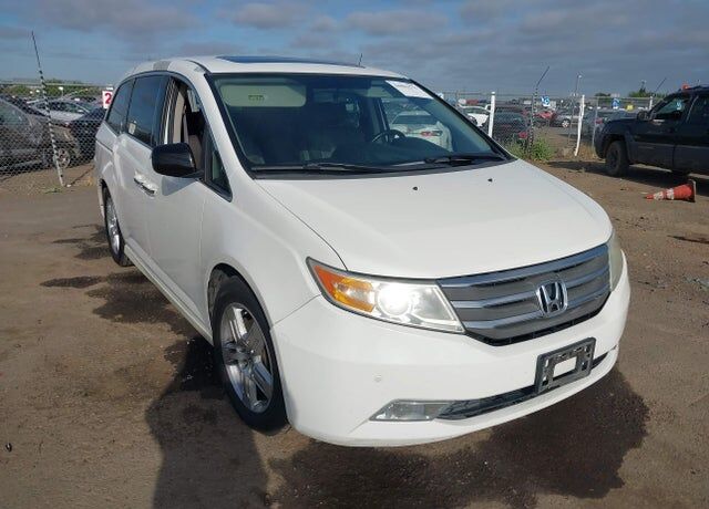 2012 HONDA Odyssey