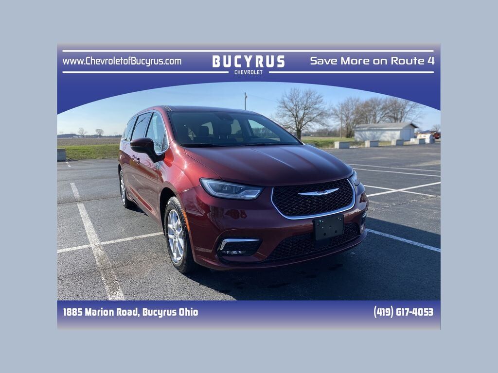 2023 CHRYSLER Pacifica