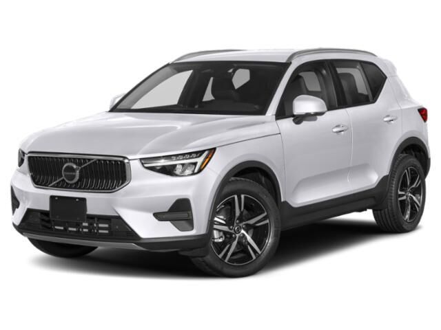 2023 VOLVO XC40