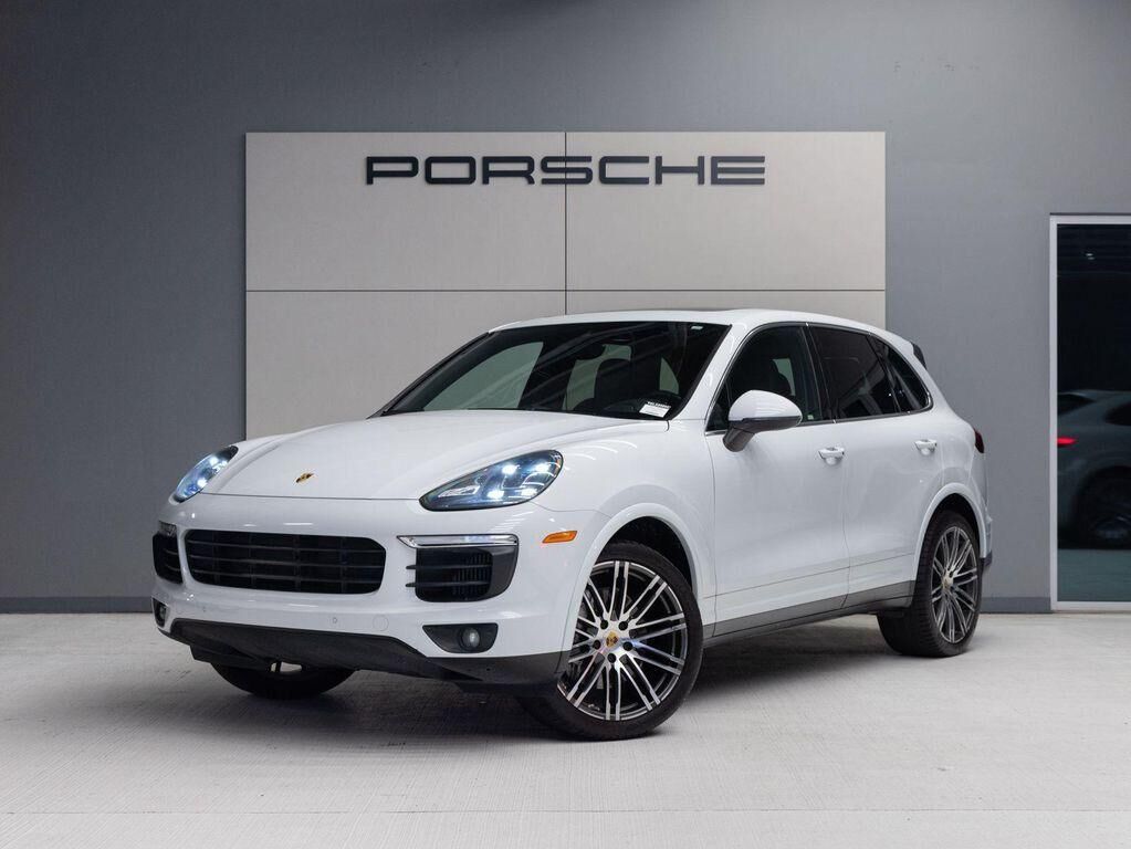 2016 PORSCHE Cayenne
