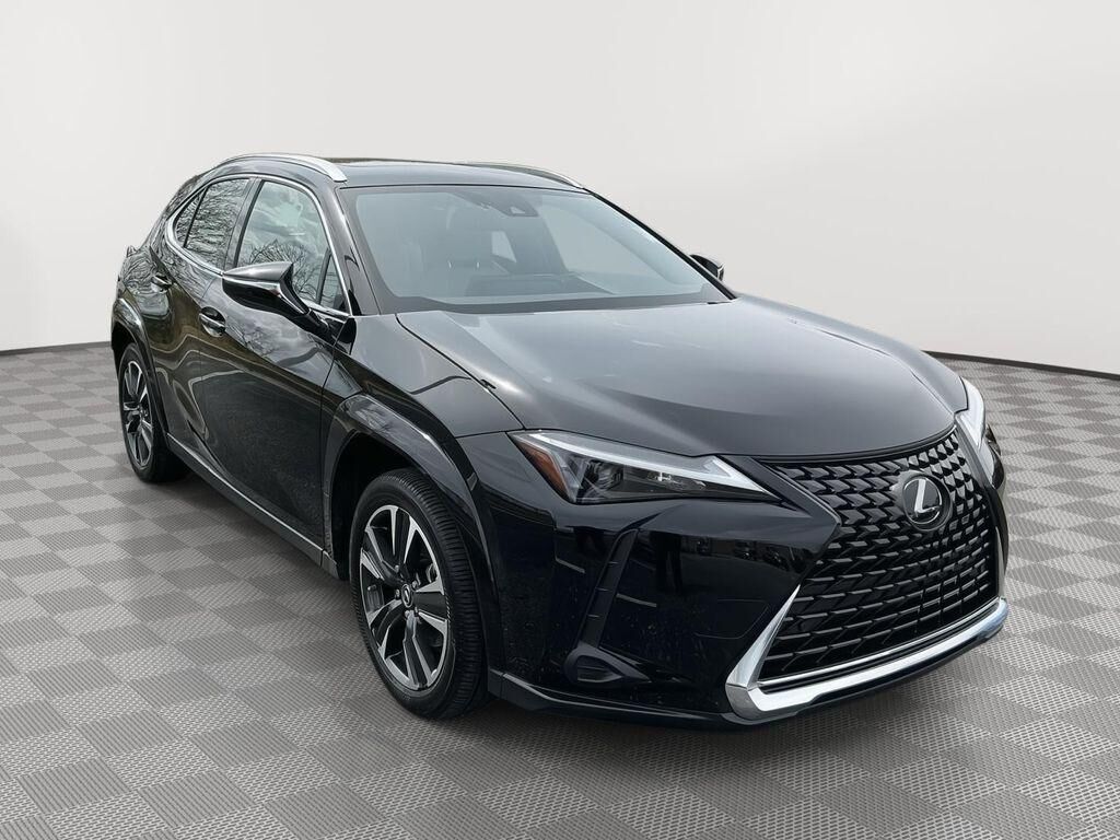 2024 LEXUS UX