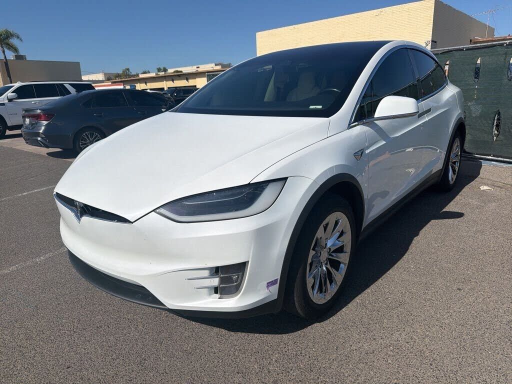 2018 TESLA Model X