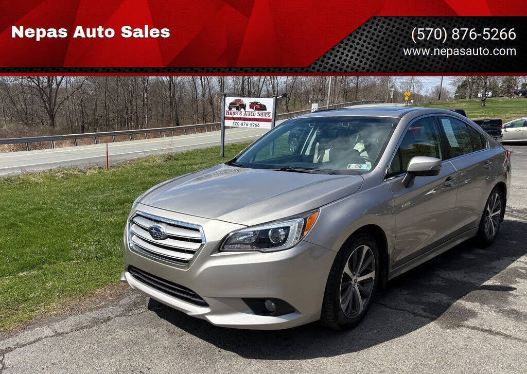2017 SUBARU Legacy