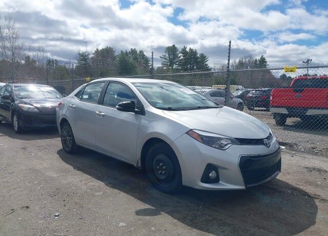 2015 TOYOTA Corolla