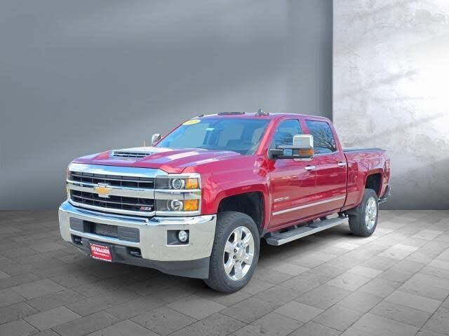 2018 CHEVROLET Silverado