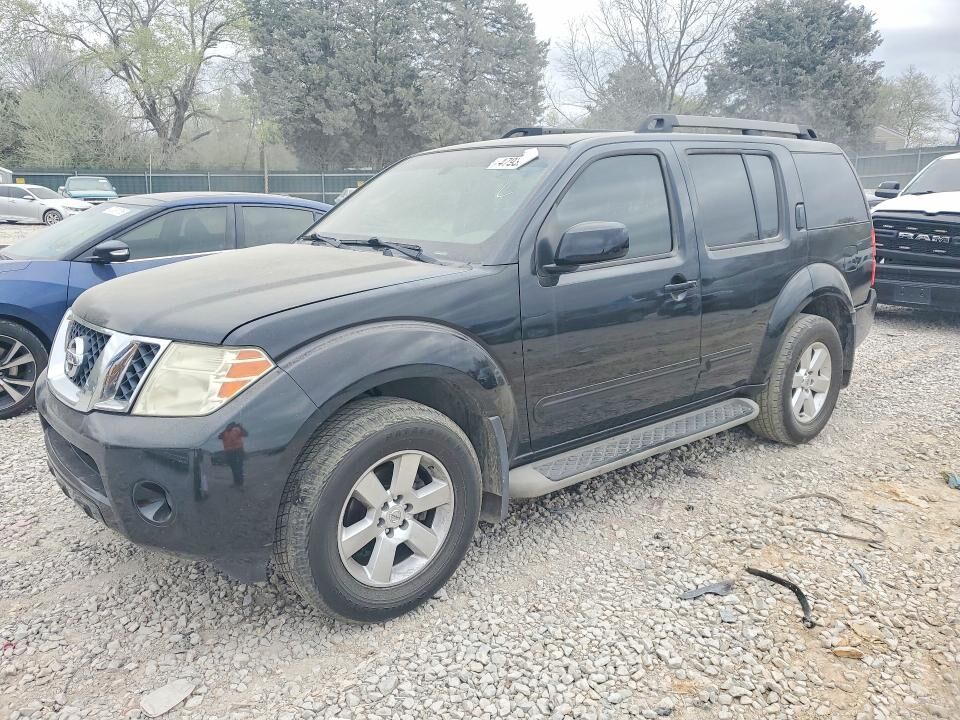 2012 NISSAN Pathfinder
