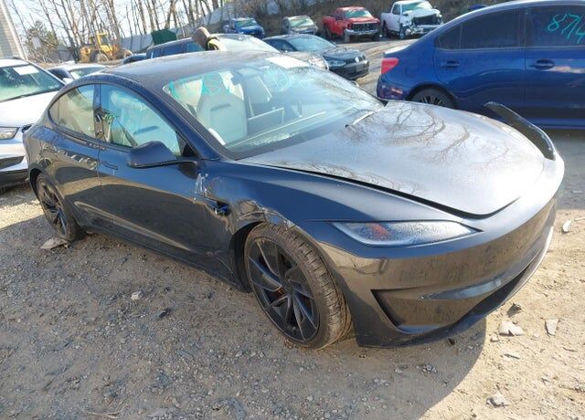 2024 TESLA Model 3