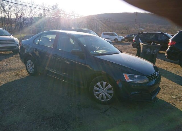 2012 VOLKSWAGEN Jetta