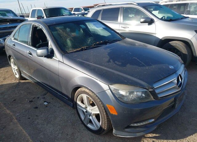 2011 MERCEDES-BENZ C-Class