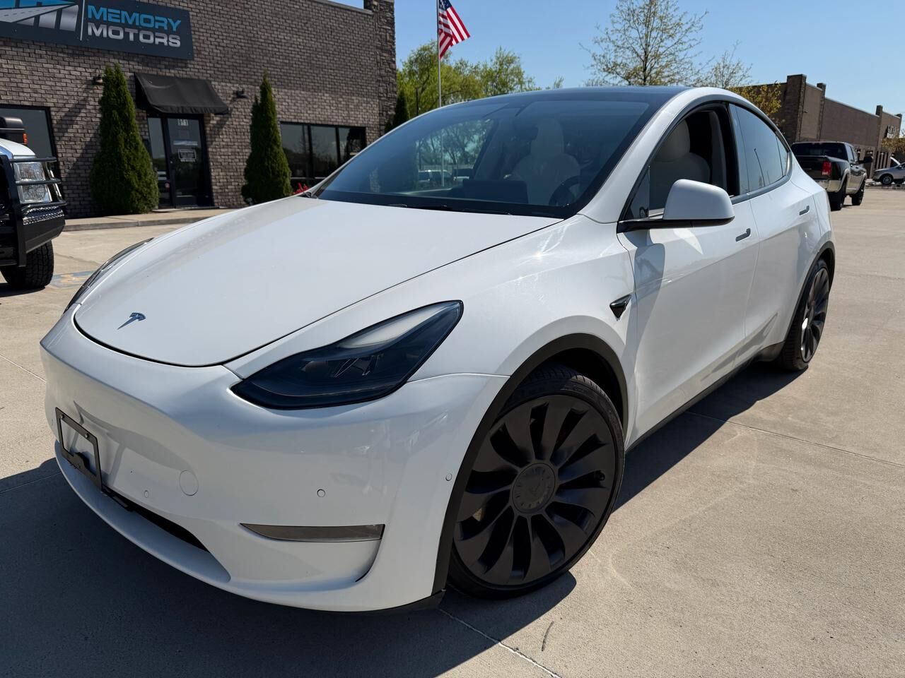 2021 TESLA Model Y