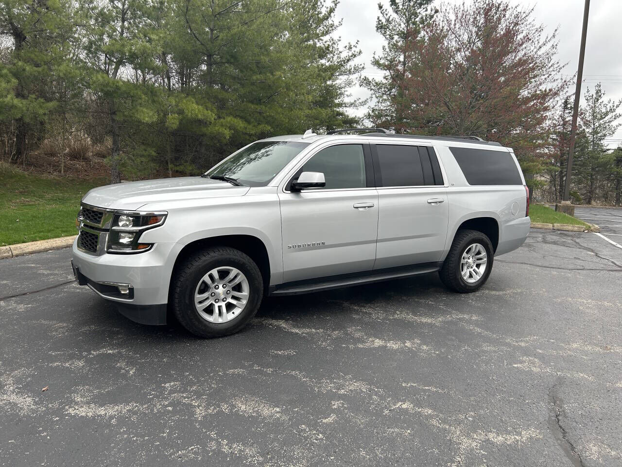 2019 CHEVROLET Suburban