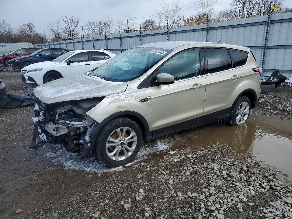 2017 FORD Escape