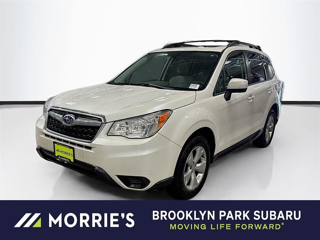 2015 SUBARU Forester