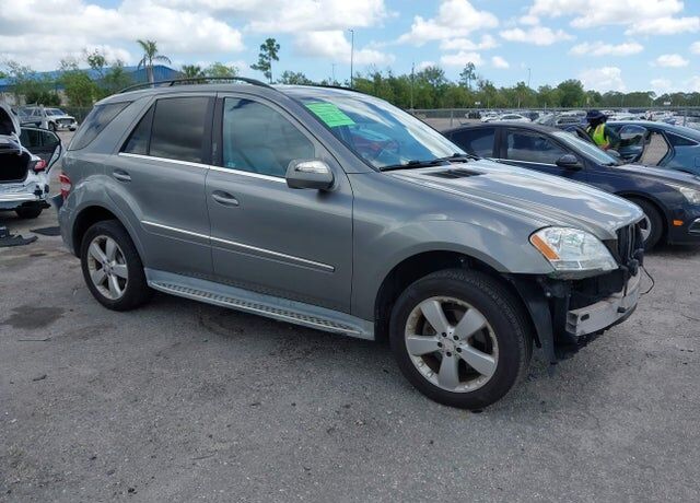 2010 MERCEDES-BENZ M-Class