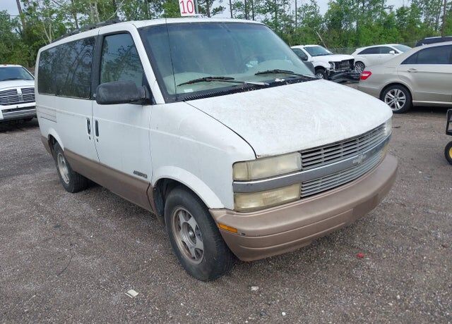 2000 Chevrolet Astro Van