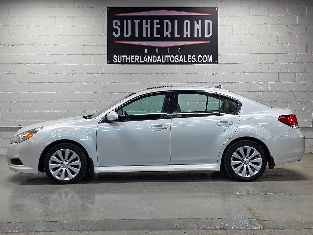 2011 SUBARU Legacy