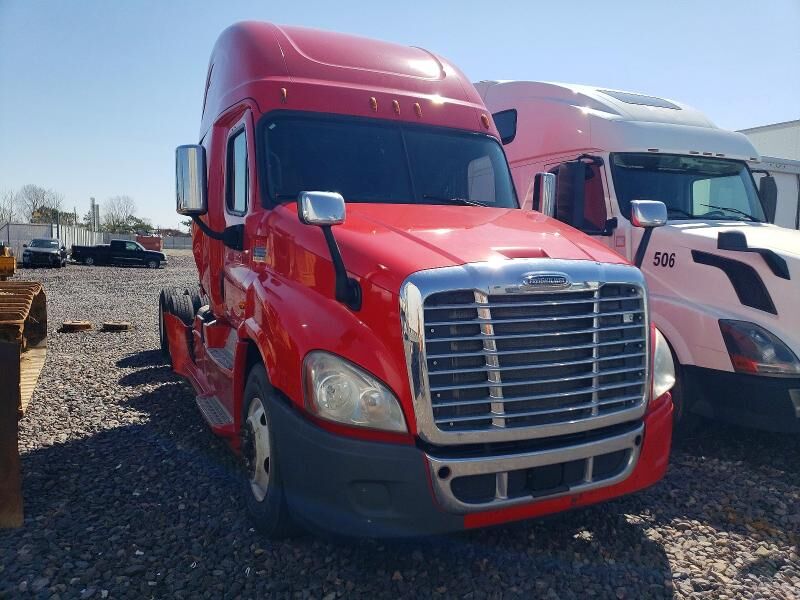 2017 FREIGHTLINER Cascadia