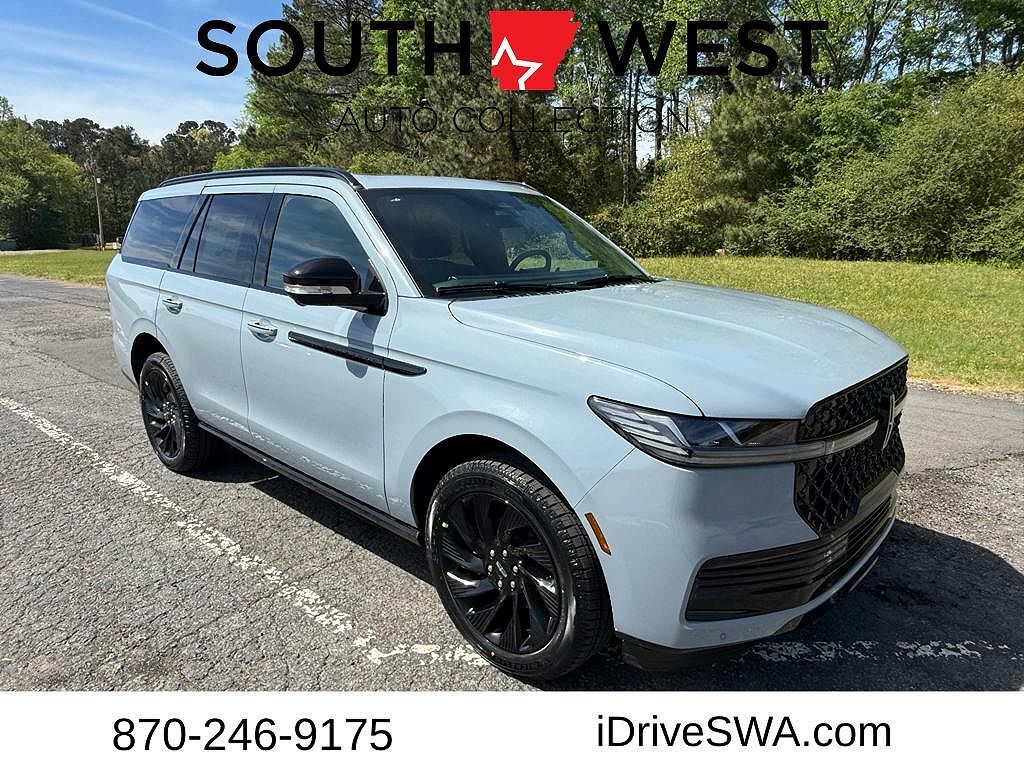 2026 LINCOLN Navigator